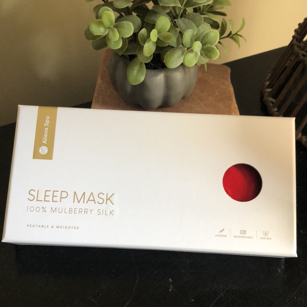 100% Mulberry Silk Weighted Sleep Mask